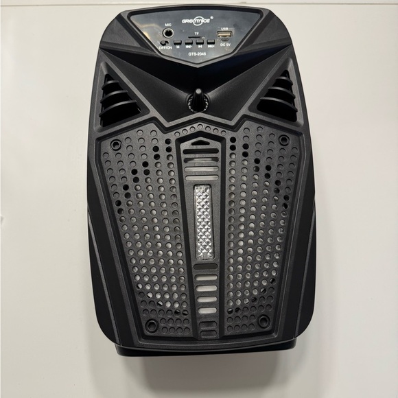 Greatnice Black Wireless Speaker with Microphone Karaoke Machine - Picture 2 of 10